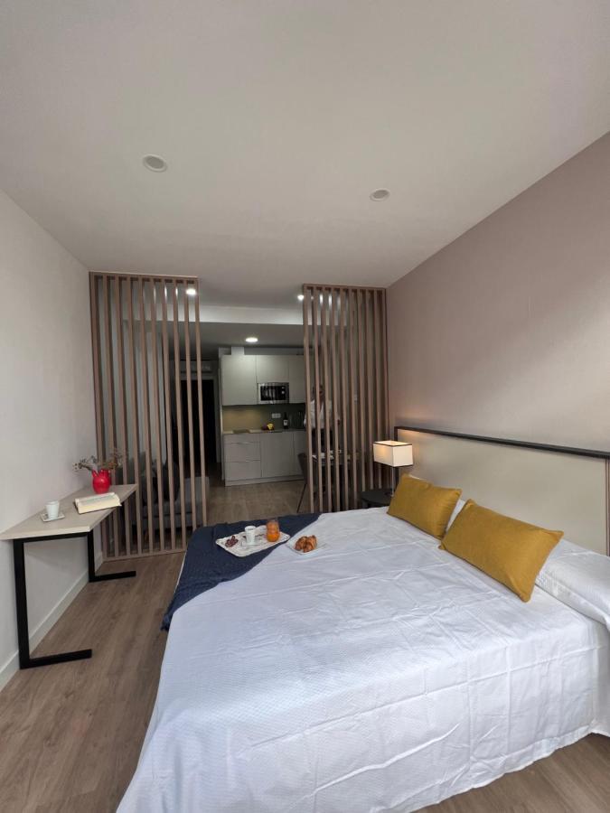 Apartamentos San Juan Suites บาดาฮอส ภายนอก รูปภาพ