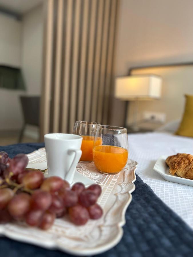Apartamentos San Juan Suites บาดาฮอส ภายนอก รูปภาพ